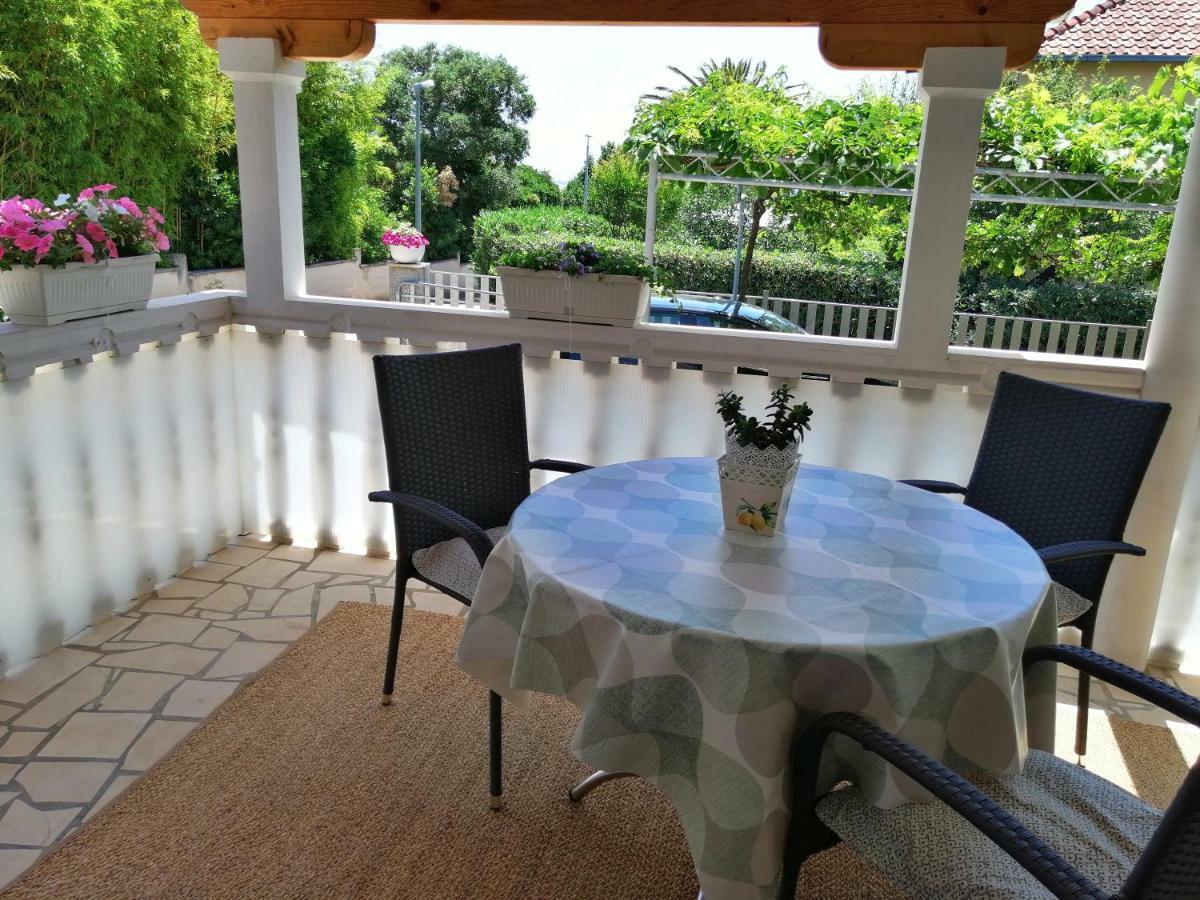Apartments Kati Оребич Экстерьер фото